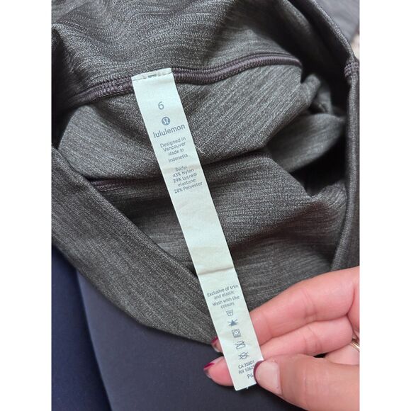 Lululemon Wunder Under Pants - Picture 3 of 5